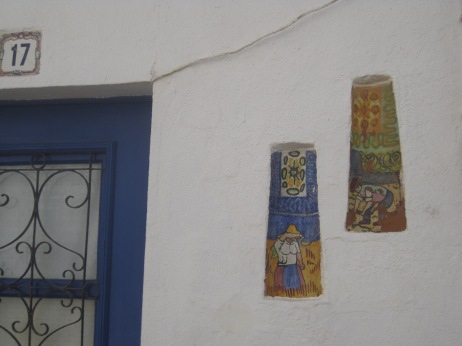 Wall niches in the Algarve.