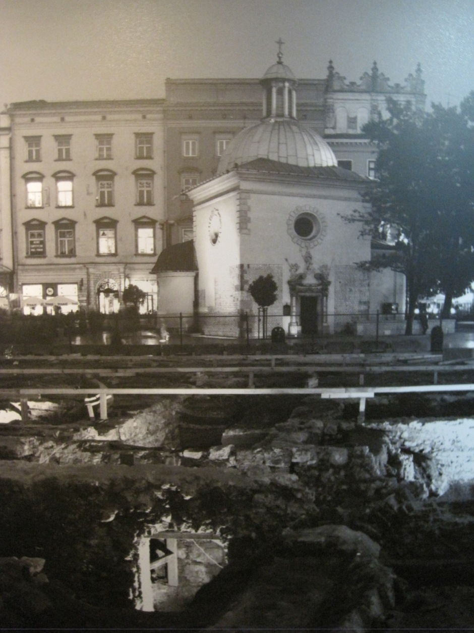 How the square looked during the excavations